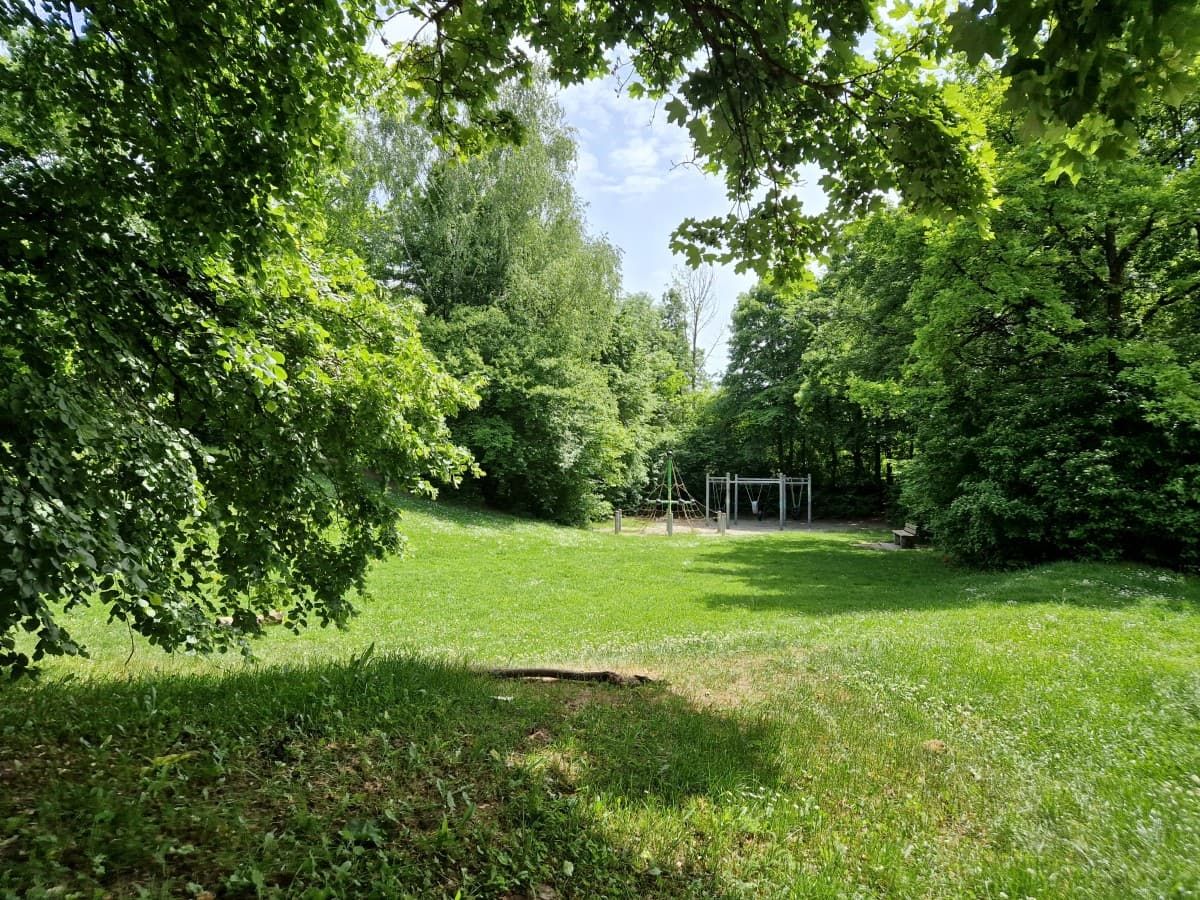 Sanierungsbedürftiges Apartment in Schwabing