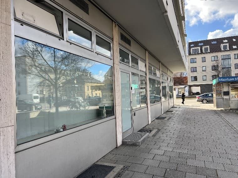 Freie EG-Bürofläche mit bester Sichtbarkeit in gut frequentierter Lage